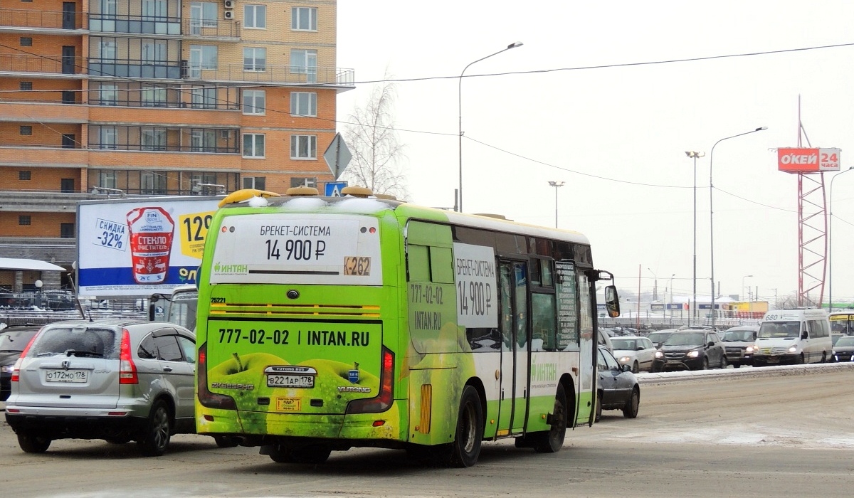 Санкт-Петербург, Yutong ZK6852HG № В 221 АР 178