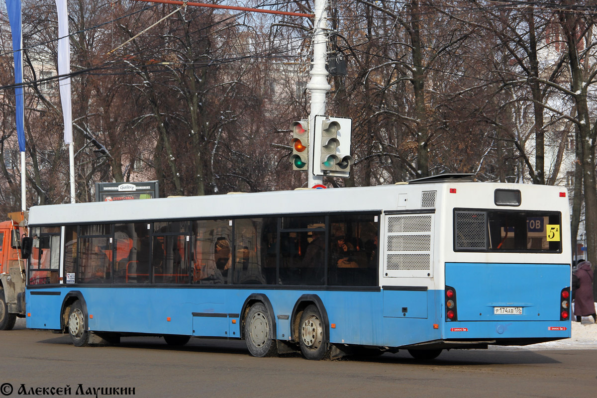 Воронежская область, МАЗ-107.466 № Р 174 АВ 136