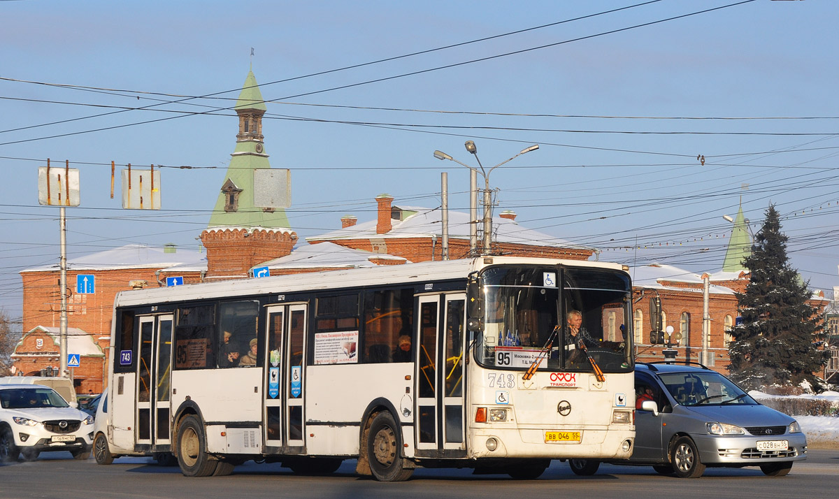 Омская область, ЛиАЗ-5293.00 № 743