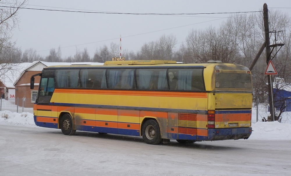 Свердловская область, Neoplan N216SHD Jetliner № Е 173 РУ 33