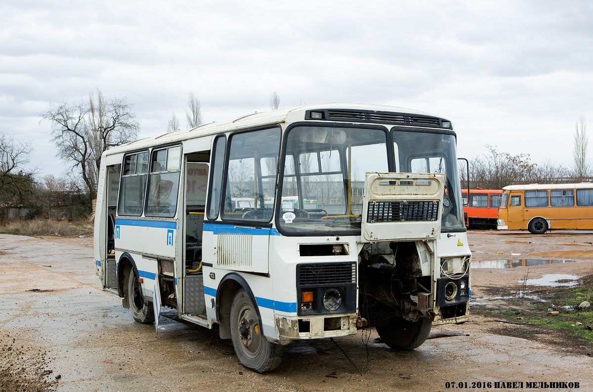 Республика Крым, ПАЗ-32051-110 № А 637 ОК 82