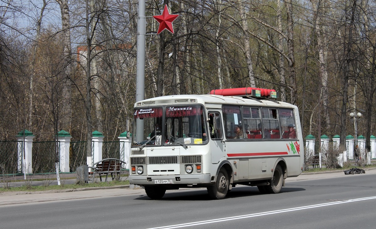 Томская область, ПАЗ-32054 № Е 135 РР 70