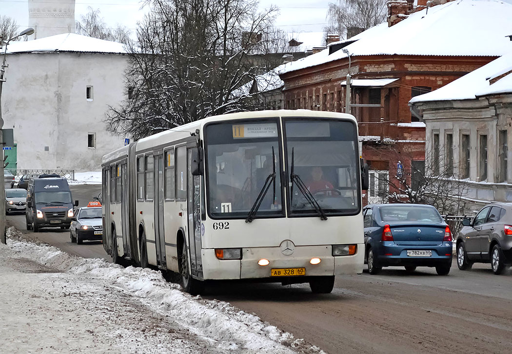 Псковская область, Mercedes-Benz O345G № 692