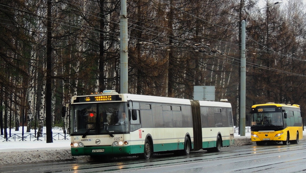 Санкт-Петербург, ЛиАЗ-6213.20 № 2217