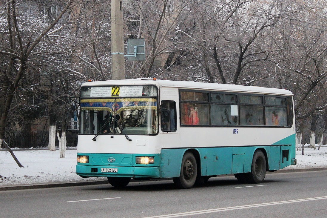 Алматы, Daewoo BS090 Royal Midi (Ulsan) № 1795