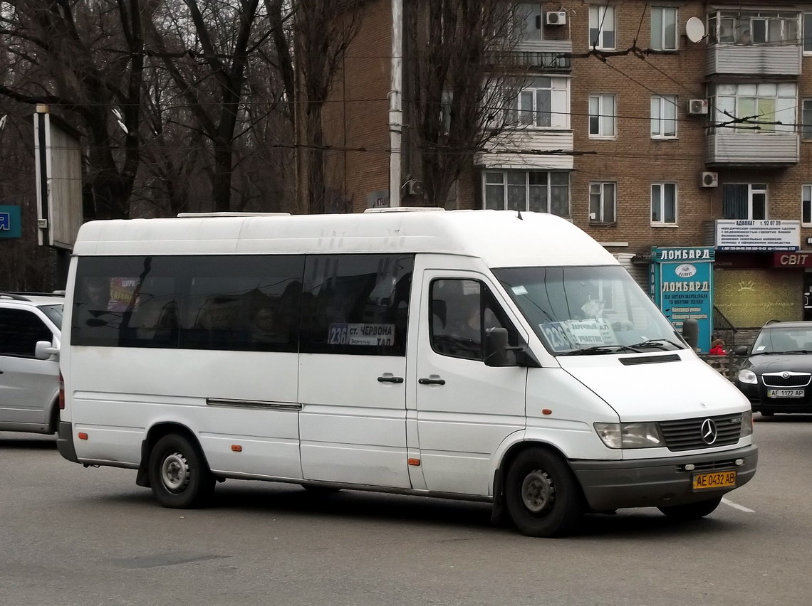 Днепропетровская область, Mercedes-Benz Sprinter W903 312D № AE 0432 AB