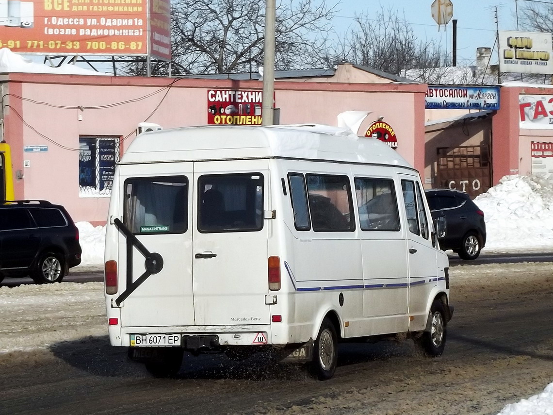 Одесская область, Mercedes-Benz T1 207D № BH 6071 EP