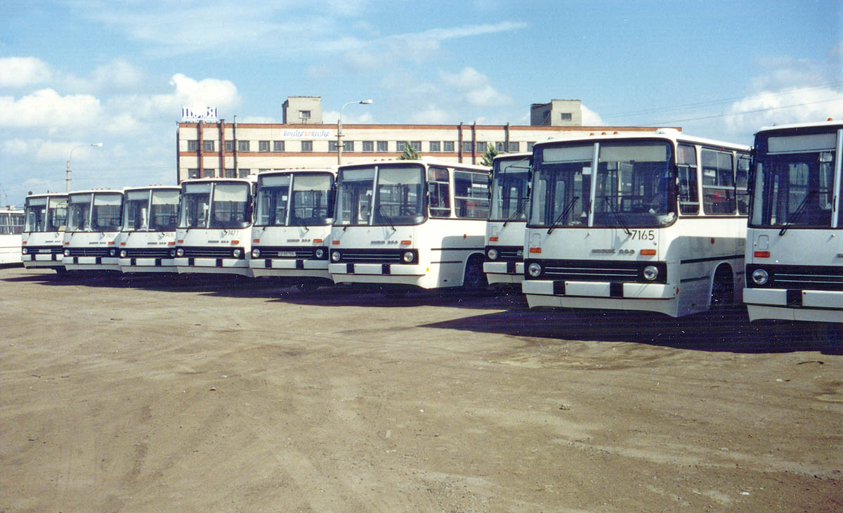 Sankt Peterburgas, Ikarus 280.33O Nr. 7165; Sankt Peterburgas — Miscellaneous photos; Sankt Peterburgas — New buses