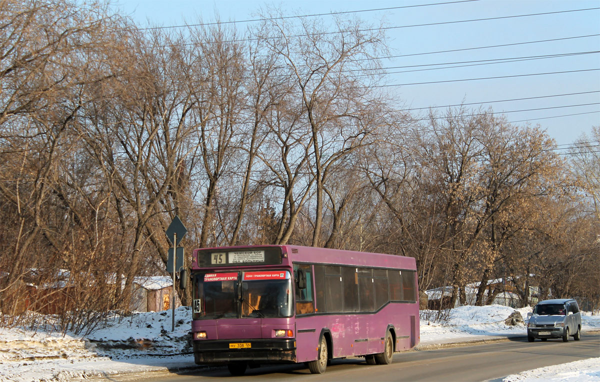 Новосибирская область, МАЗ-104.021 № 3186