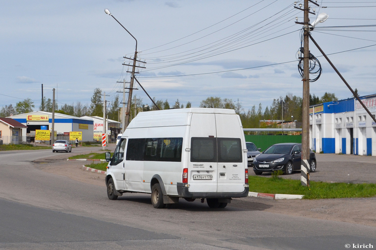 Санкт-Петербург, Нижегородец-222708  (Ford Transit) № А 176 УТ 178