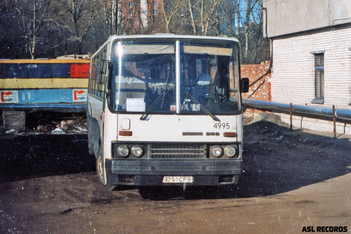 Санкт-Петербург, Ikarus 250.93 № 4995