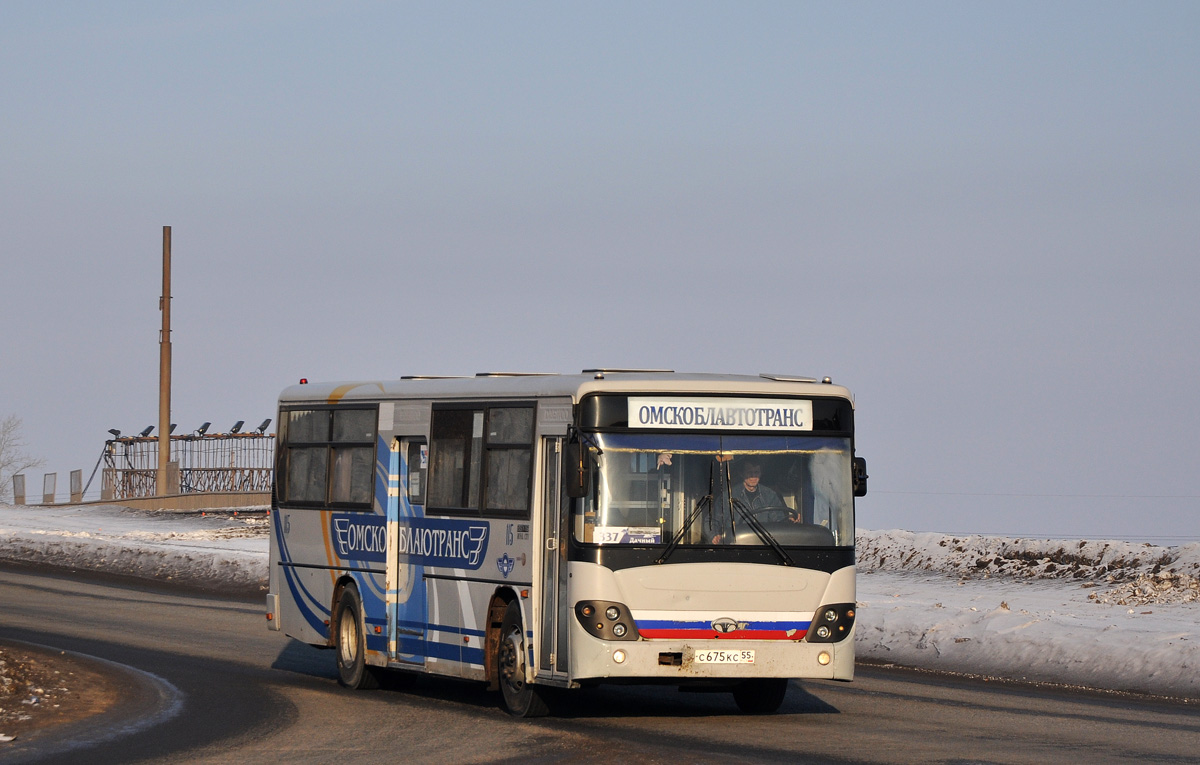 Omsk region, Daewoo BS106 Royal City (Ulsan) # 115