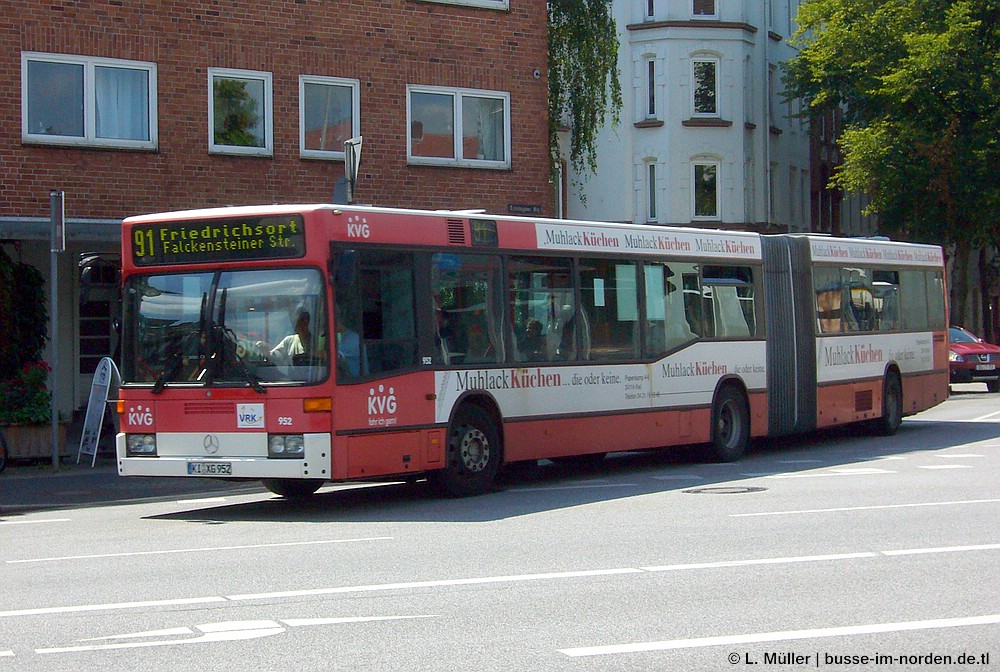 Шлезвиг-Гольштейн, Mercedes-Benz O405GN2 № 952