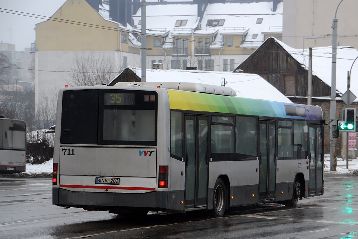 Литва, Volvo 7700 № 711