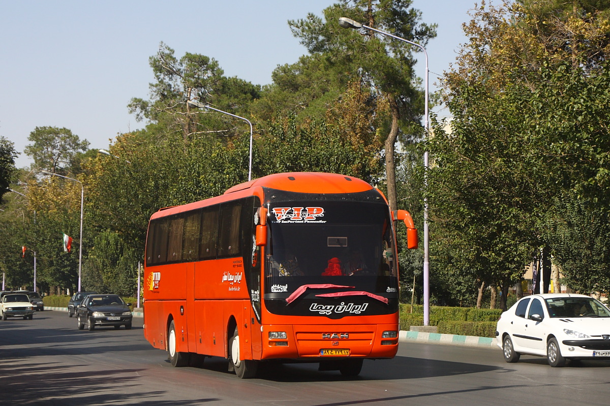 Иран, Yavaran Khodro № 89 E 779 17