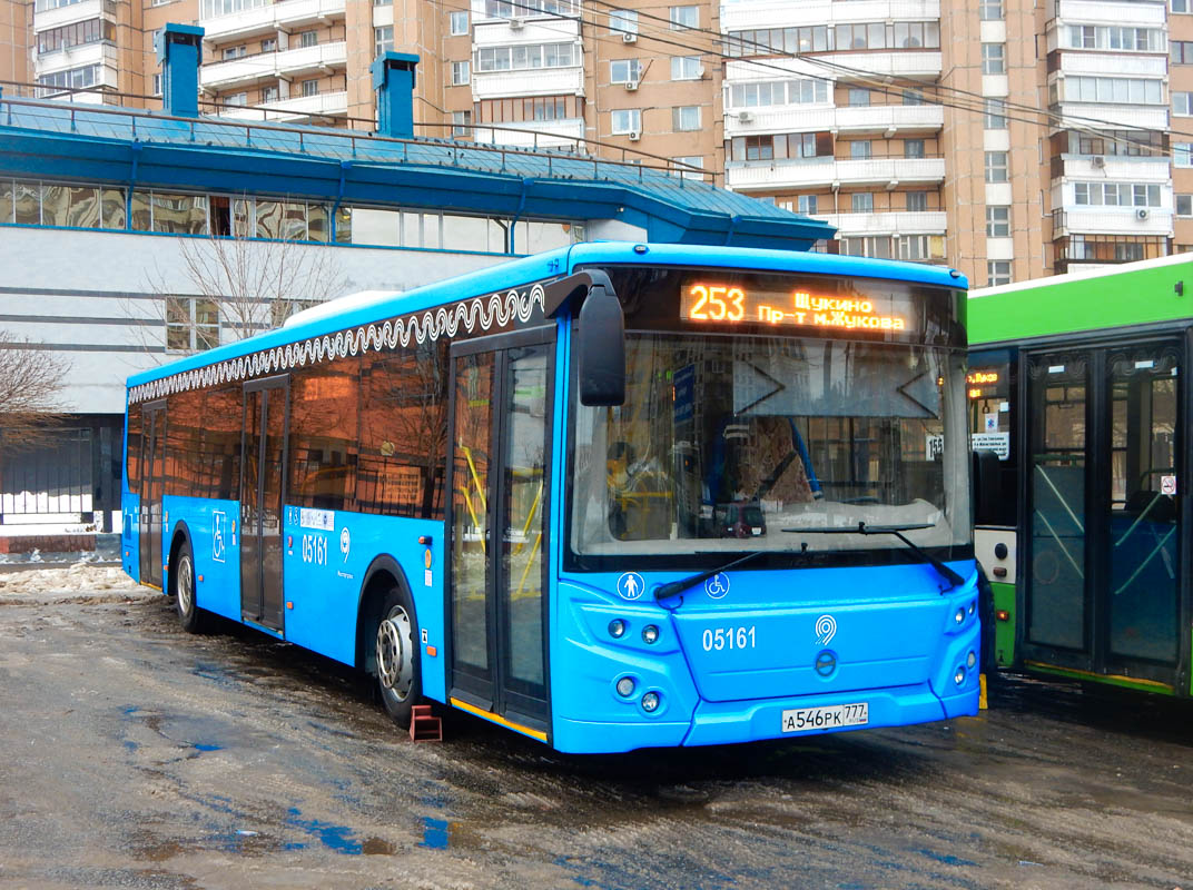 Moskva, LiAZ-5292.22 (2-2-2) č. 05161