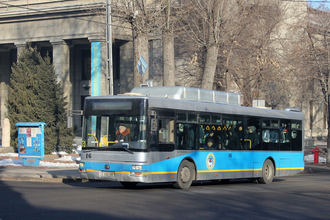 Алматы, Yutong ZK6120HGM № 016