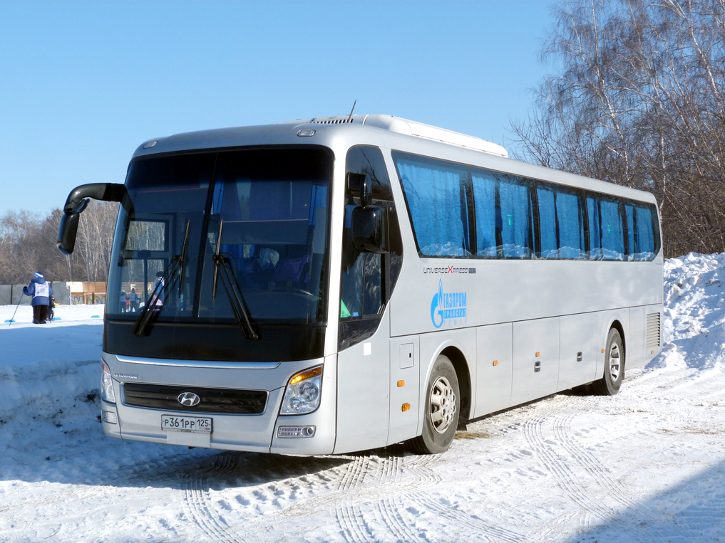 Hyundai Universe Noble салон