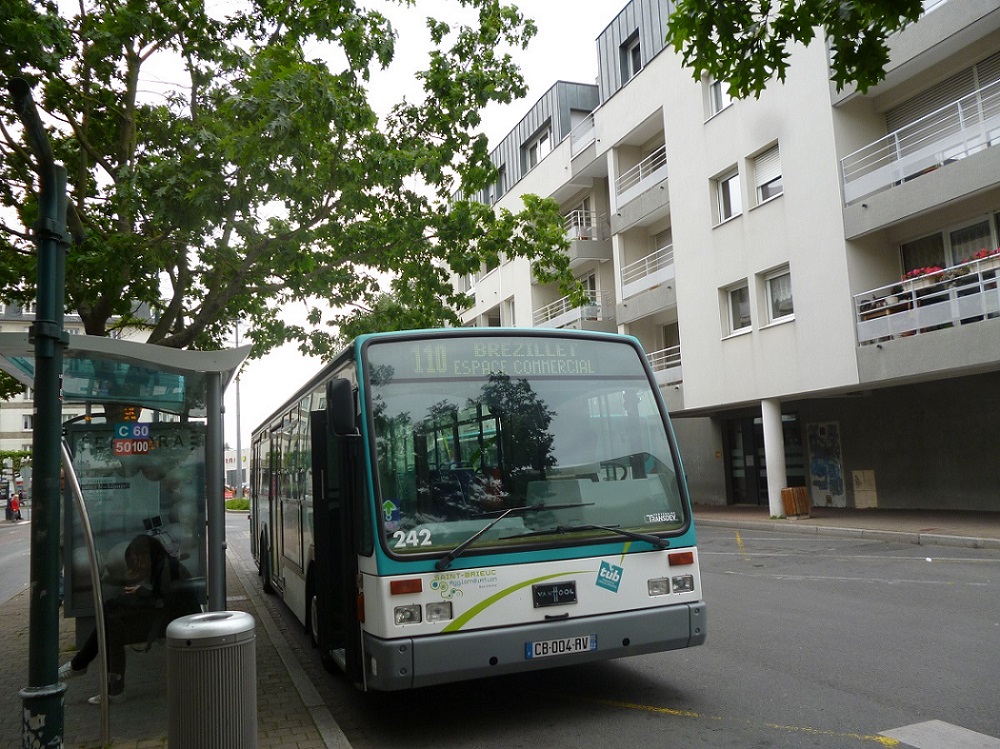 Франция, Van Hool A500 № 242