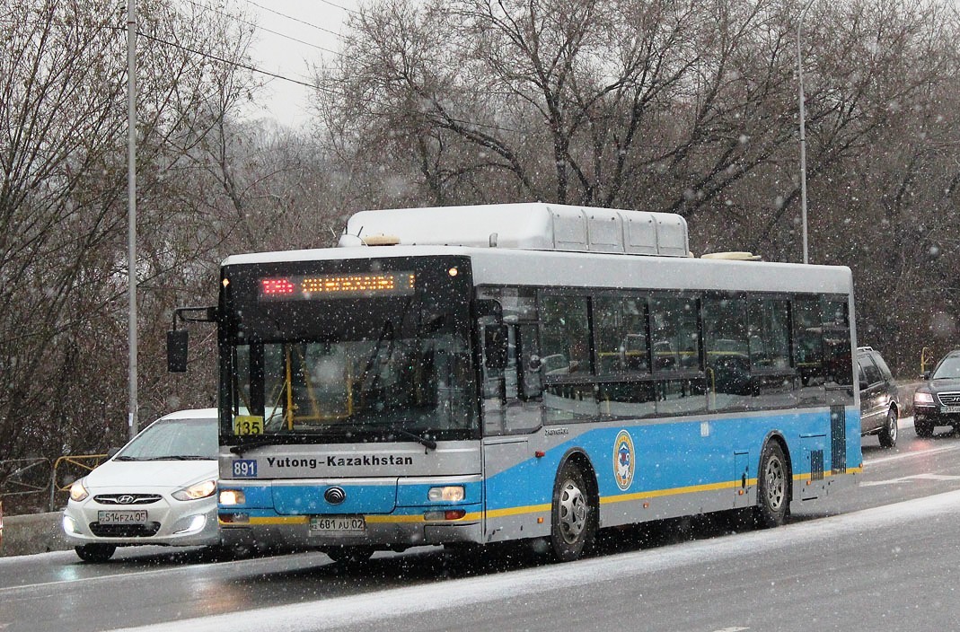 Алматы, Yutong ZK6118HGA № 891