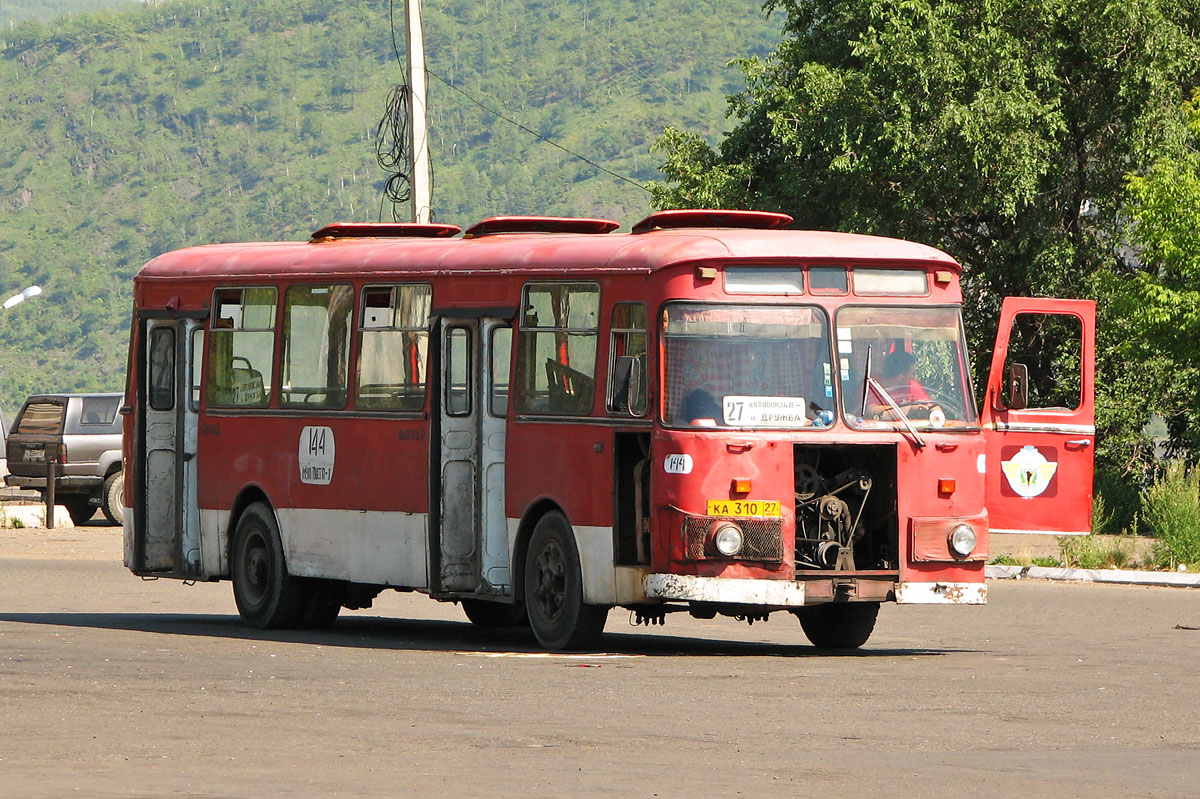 Хабаровский край, ЛиАЗ-677М № 144