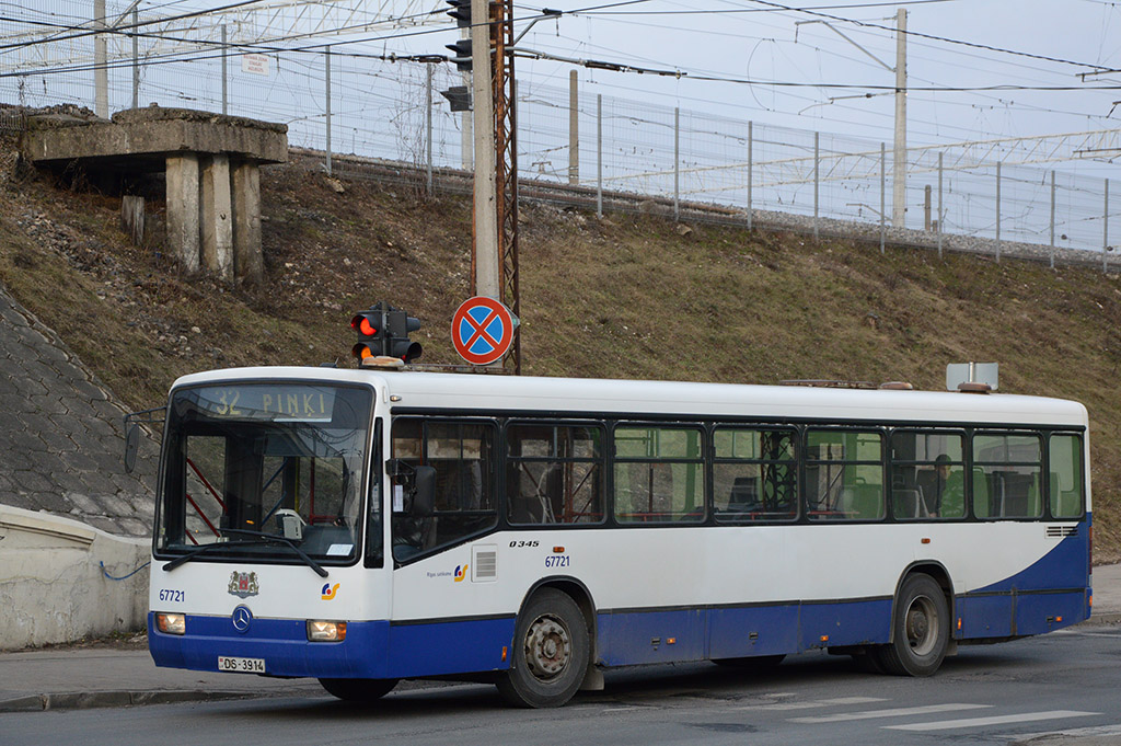 Латвия, Mercedes-Benz O345 № 67721