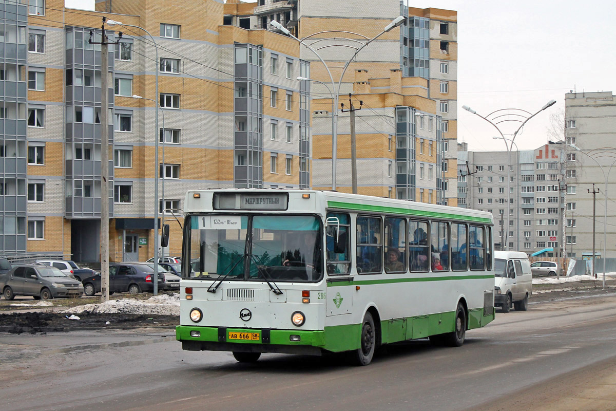 Obwód penzeński, LiAZ-5256.00 Nr 286