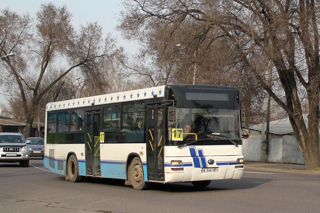 Алматы, Yutong ZK6108HGH № 7061