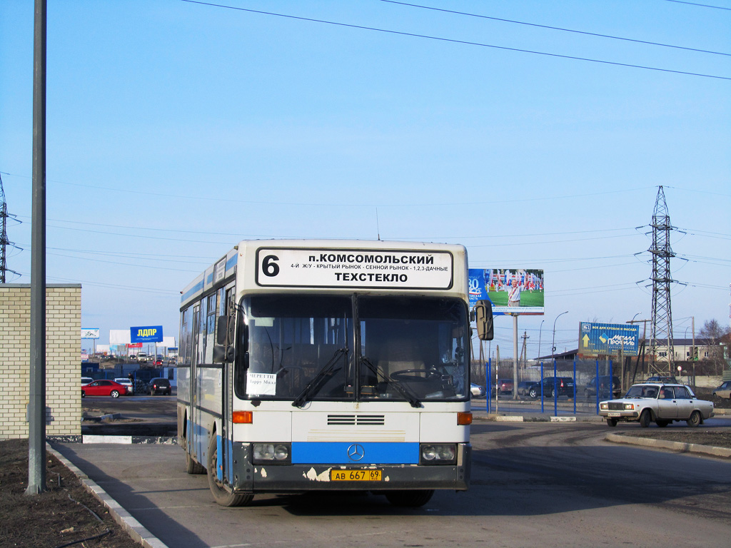 Автобус 6 б. Автобус 6 Саратов. Автобус №6 Саратов. Маршрут 6 автобуса Саратов. Автобус 18д Саратов.