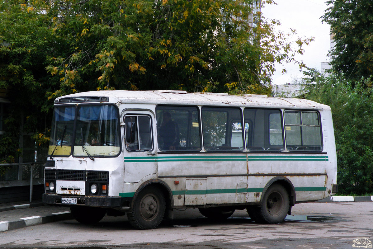 Нижегородская область, ПАЗ-3205-110 № М 669 ОС 152