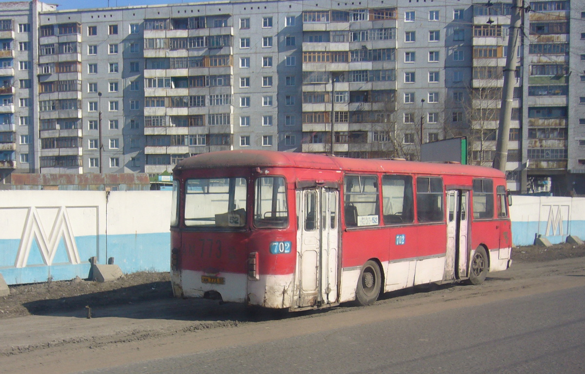 Маршрут автобуса 773. ЛИАЗ 677 Омск. Омск ЛИАЗ 677 на улицах города. Автобус 773. Автобус 773 Пермь.