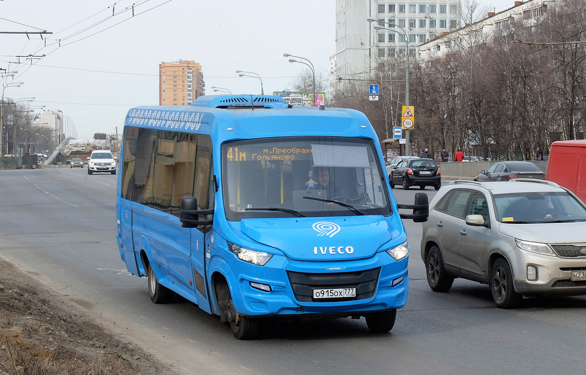 Москва, Нижегородец-VSN700 (IVECO) № О 915 ОХ 777