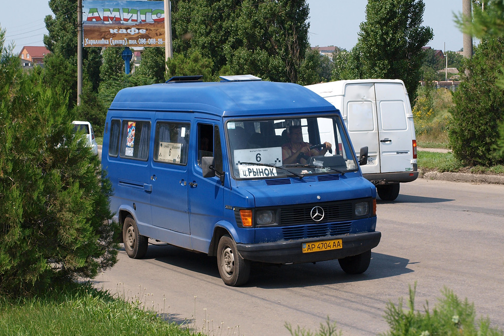 Запорожская область, Mercedes-Benz T1 207D № AP 4704 AA