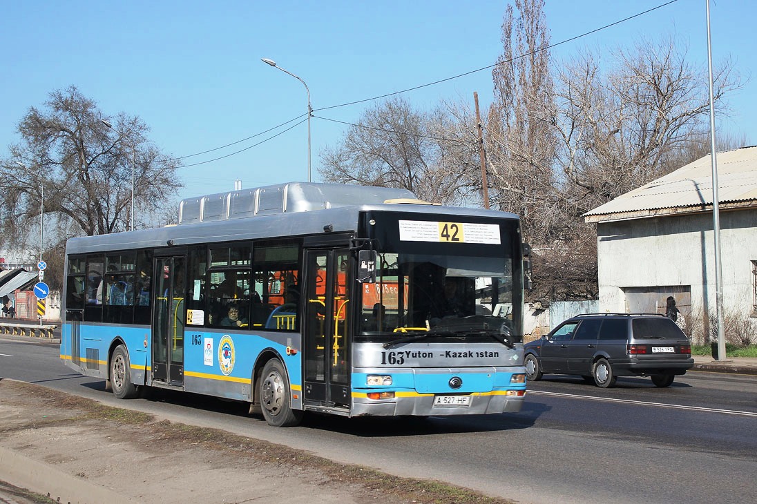 Алматы, Yutong ZK6120HGM № 163