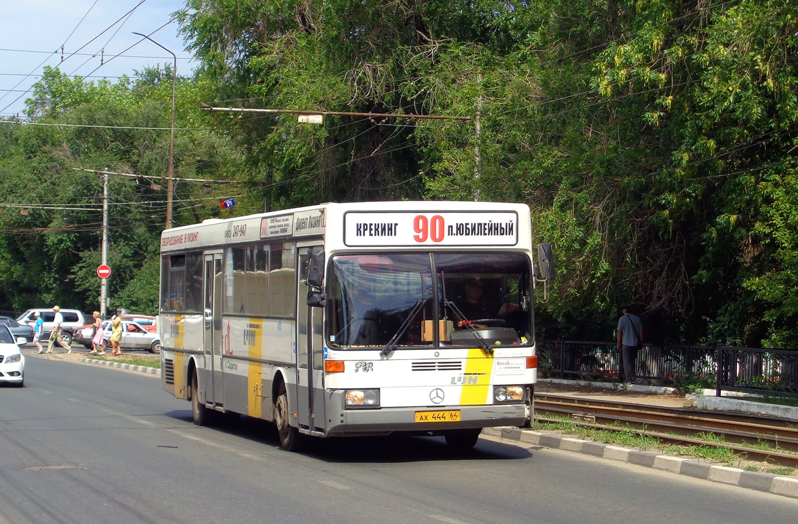 Саратовская область, Mercedes-Benz O405 № АХ 444 64