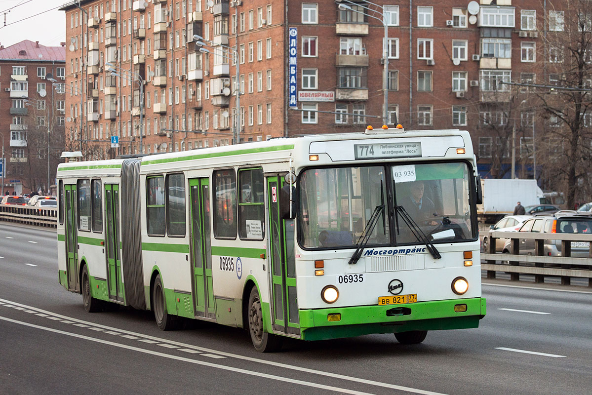 Москва, ЛиАЗ-6212.01 № 030935