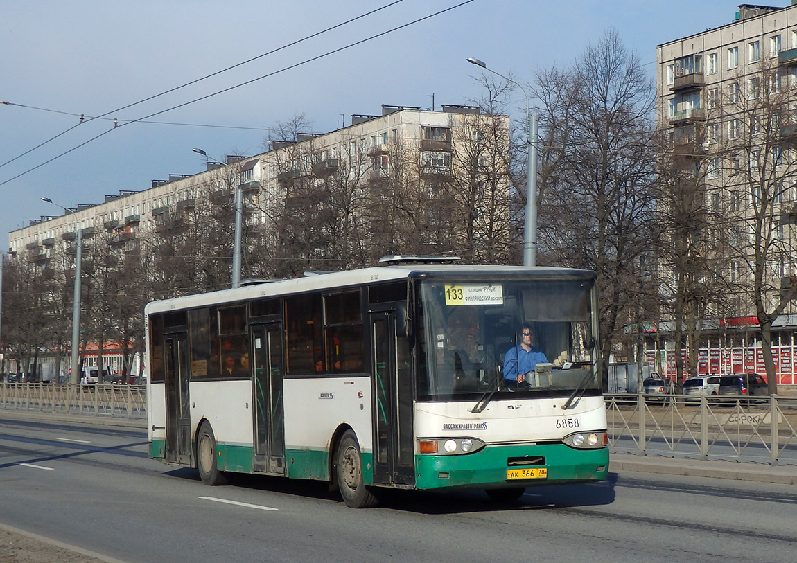 Санкт-Петербург, Волжанин-5270-10-05 № 6858