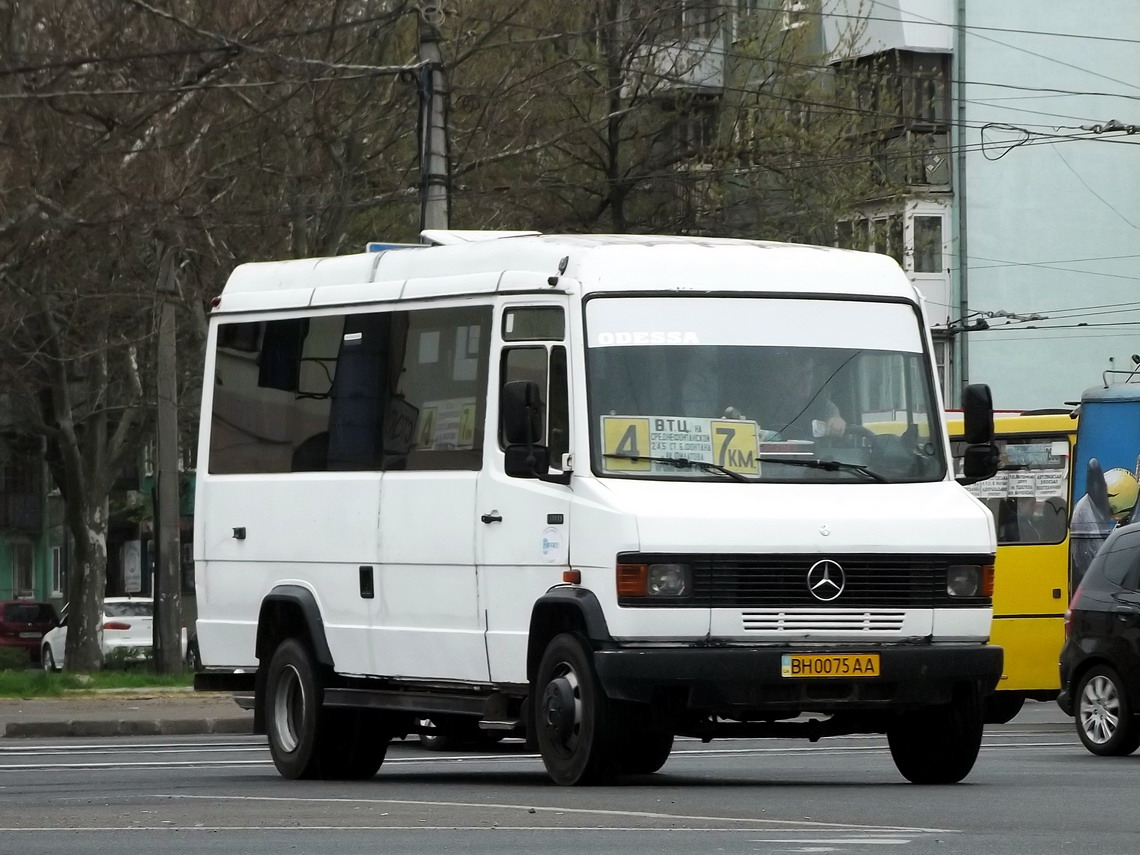 Одесская область, Mercedes-Benz T2 811D № BH 0075 AA