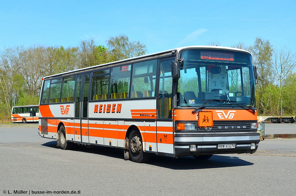 Lower Saxony, Setra S215UL Nr 70