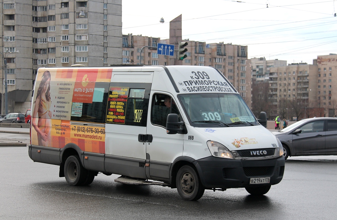 Санкт-Петербург, Нижегородец-2227UT (IVECO Daily) № 069