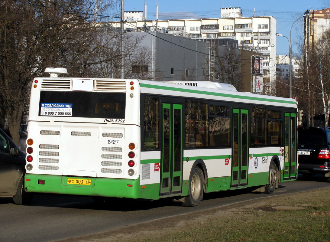 Moskwa, LiAZ-5292.22 (2-2-2) Nr 19657