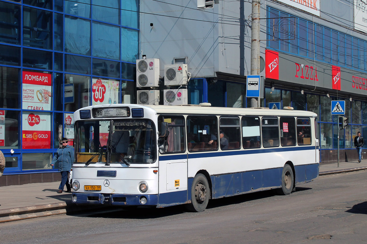 Penza region, Mercedes-Benz O307 Nr. АХ 150 58