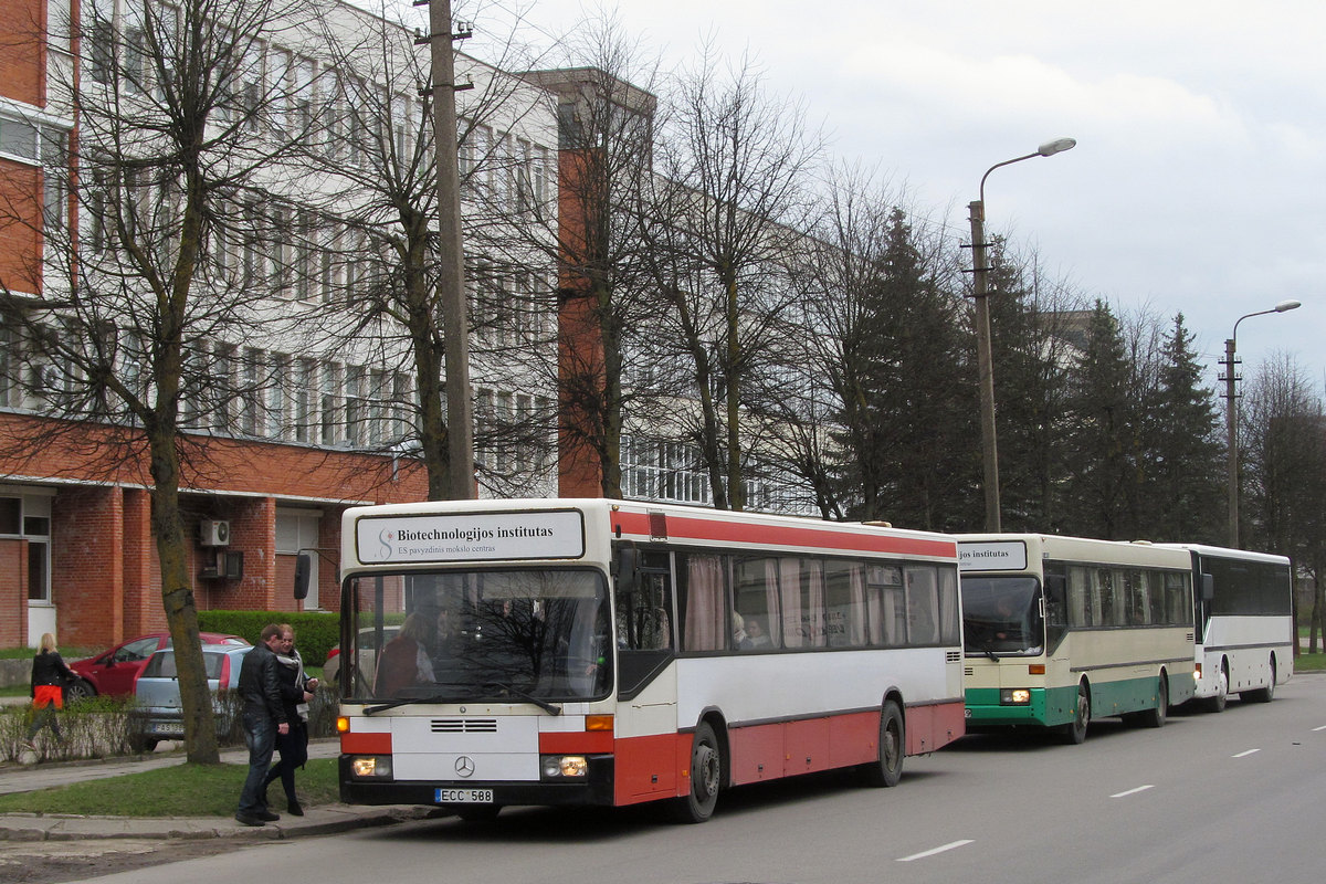 Литва, Mercedes-Benz O405N № ECC 588