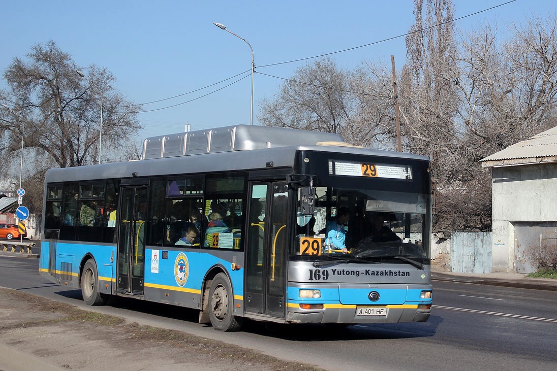 Алматы, Yutong ZK6120HGM № 169