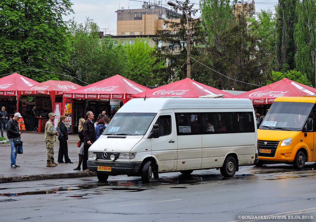 Днепропетровская область, Mercedes-Benz Sprinter W903 312D № 64437