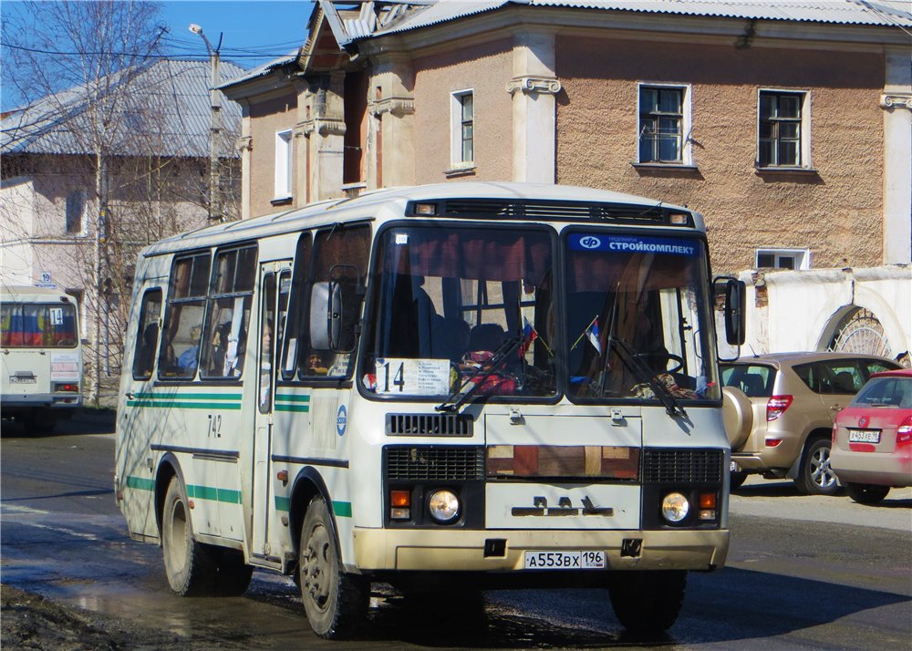 Свердловская область, ПАЗ-32053-07 № А 553 ВХ 196