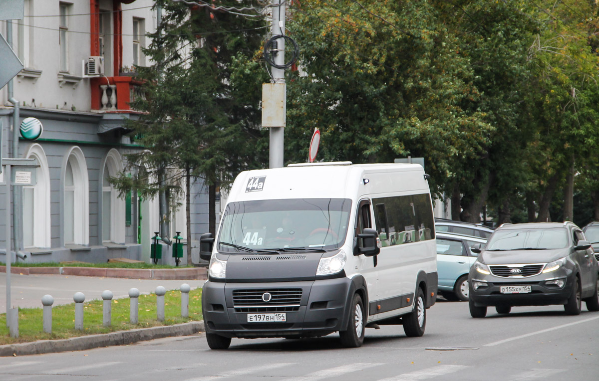 Новосибирская область, Нижегородец-FST613 (FIAT Ducato) № Е 197 ВН 154