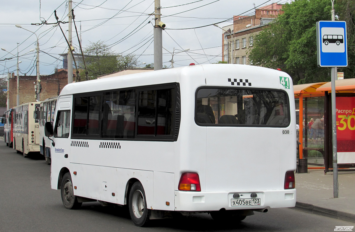 Ростовская область, Hyundai County SWB C08 (ТагАЗ) № Х 405 ВЕ 123