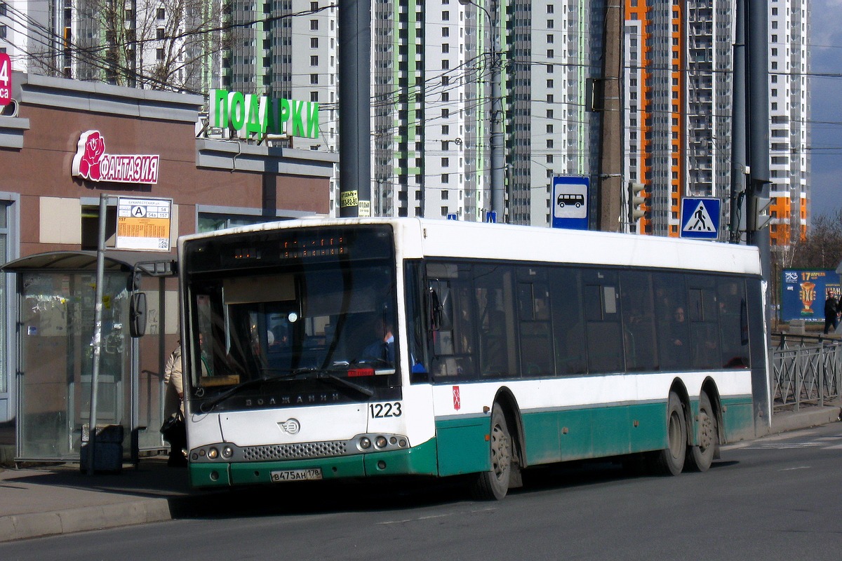 Санкт-Петербург, Волжанин-6270.06 