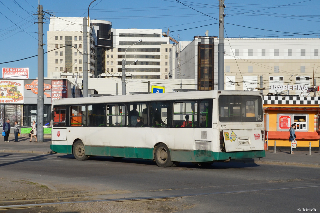 Sankt Petersburg, LiAZ-5256.25 Nr. 2177